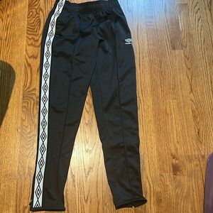 Umbro track pants joggers warm ups women black pockets new
